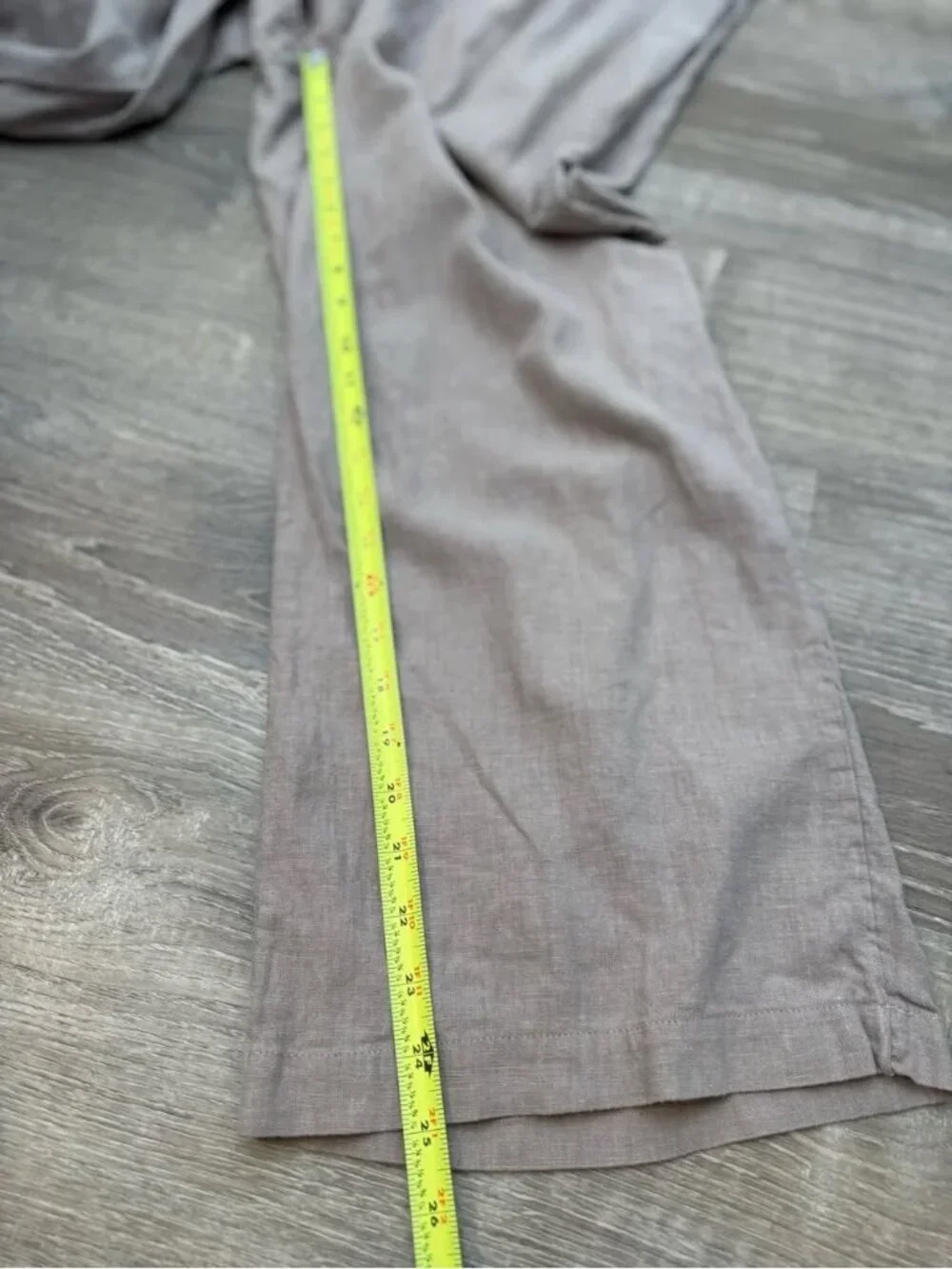 Aritzia Lodge Wilfred Free Cropped Pant Size Large Like New Condition